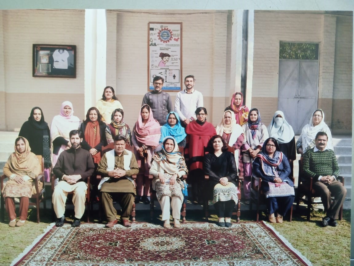 Description of Photo 2